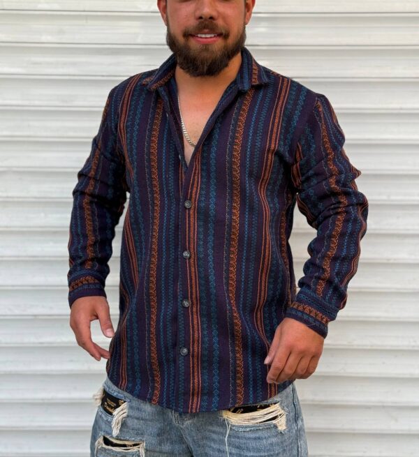 پیراهن پشمی ضخیم